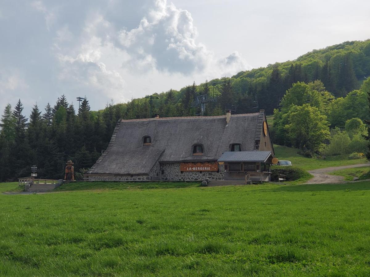 Bel Spacieux 44m² A Pour 6 Personnes Apartment Super Besse